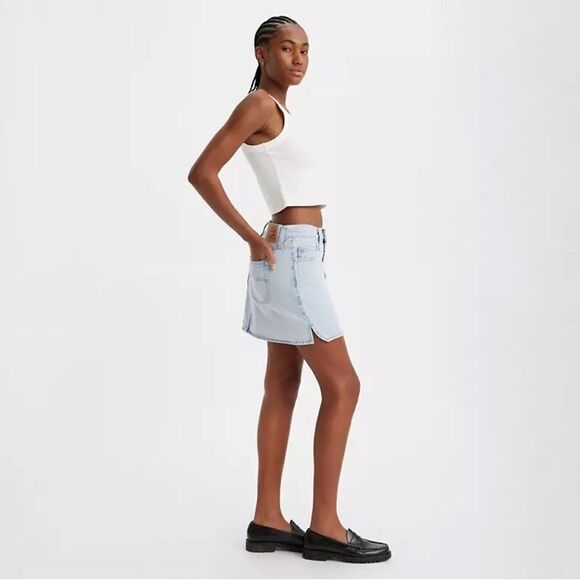 Levi’s NWT Twisted Icon Mini Demin Skirt in Mister Twister Blue Size 29 - Picture 4 of 9